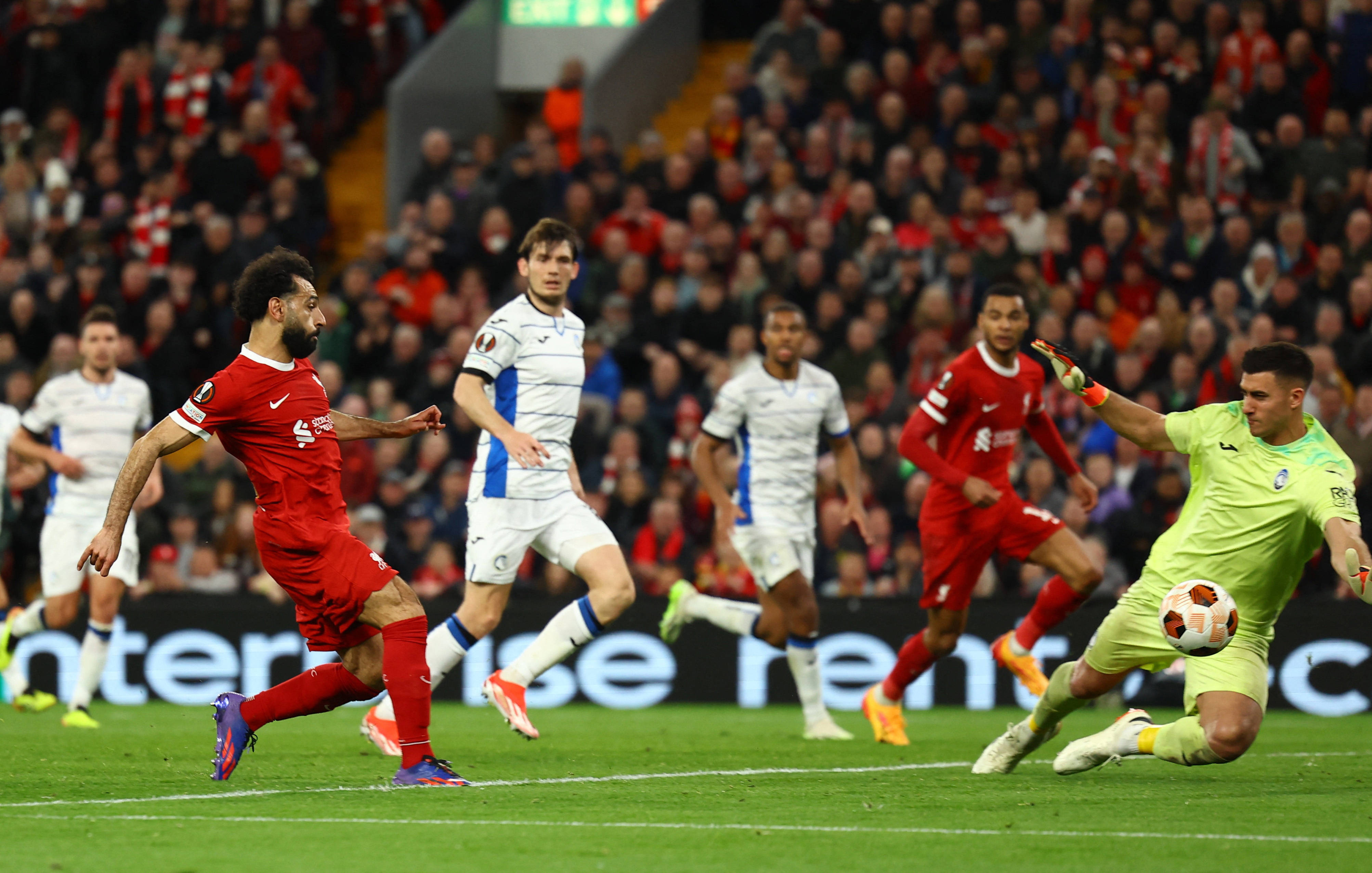 九州体育-关于利物浦主场获胜，逼近英超前四名的信息