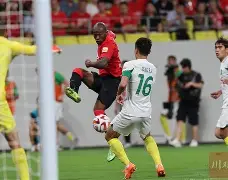 马德里竞技主场小胜亨克，继续保持不败纪录(马德里竞技最新消息)